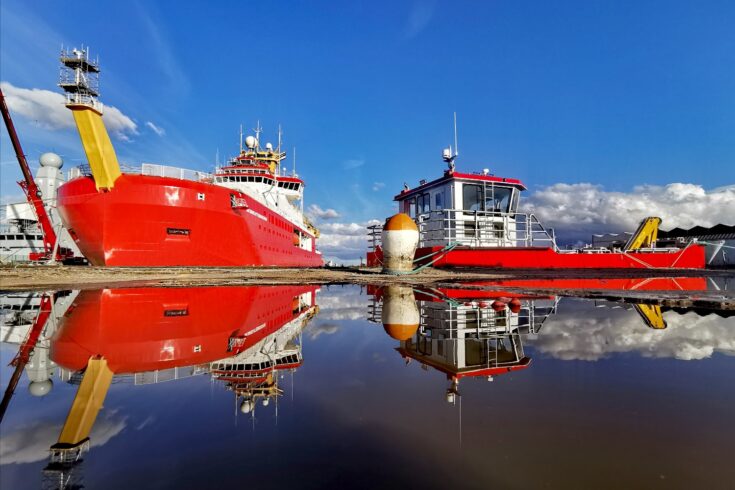 RRS Sir David Attenborough