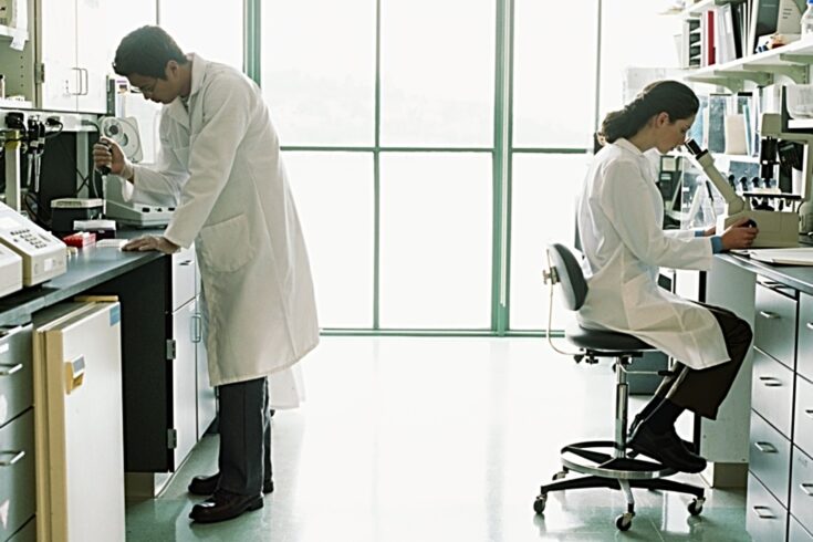 Scientist working in a laboratory