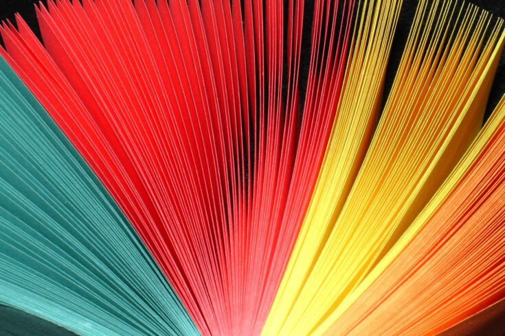 A colour fan consisting on blue, red, yellow and orange paper