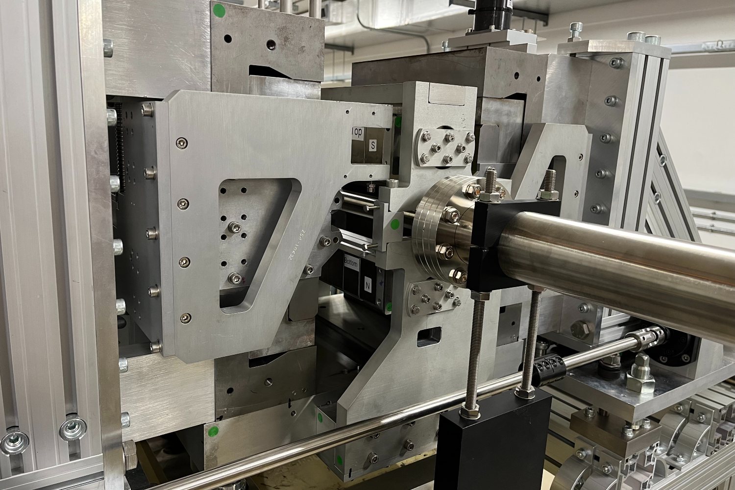 Close up of the ZEPTO magnet with the Diamond Light Source beam line running through