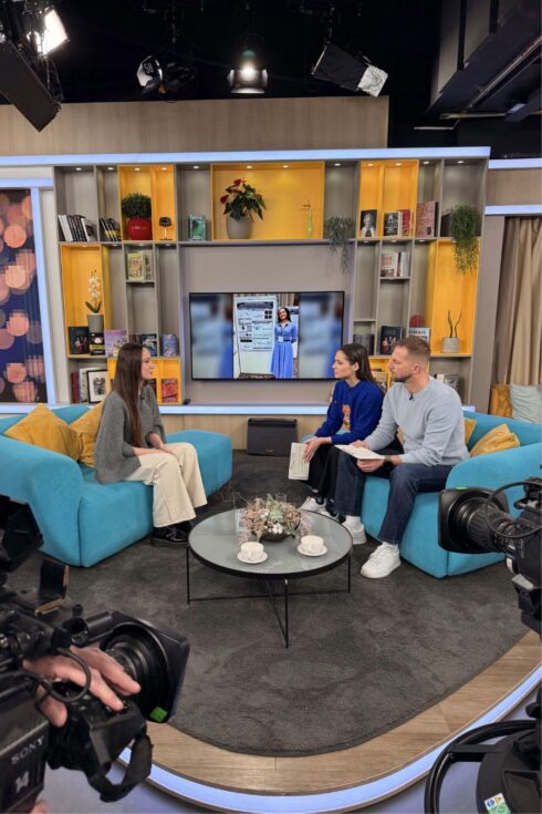 Vanessa Drevenakova's TV interview with two presenters in Slovakia